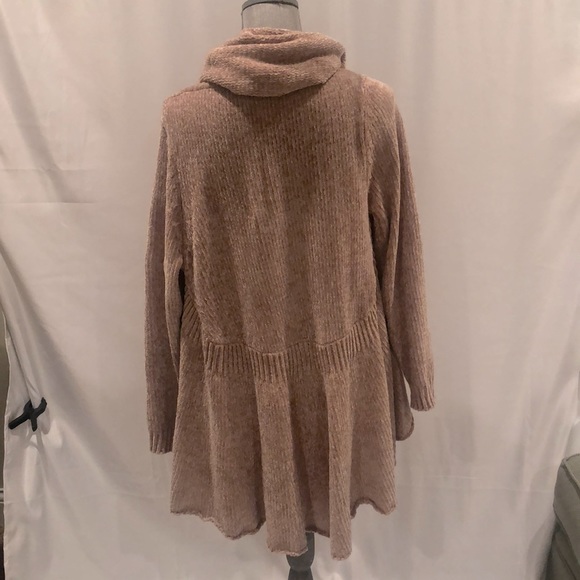 She + Sky Tan Cardigan - Picture 3 of 4